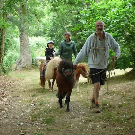 Guest house La Ferme De Kerhors 3*